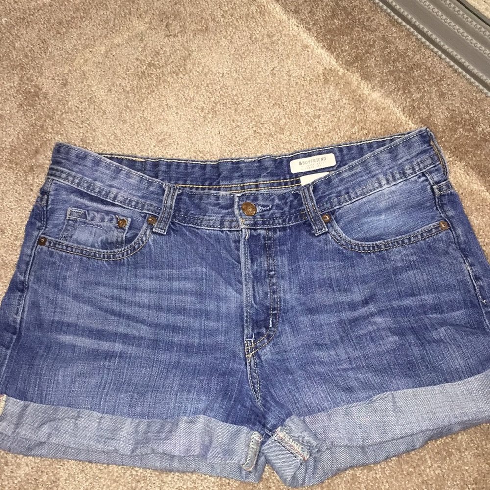 H&M button up denim shorts